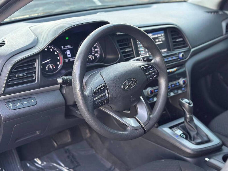 2020 Hyundai Elantra