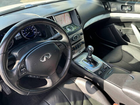 2014 Infiniti Q60 Coupe