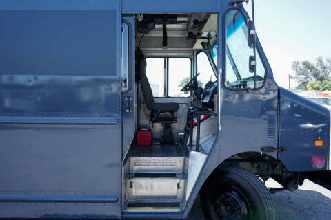 2020 Freightliner MT45 Chassis