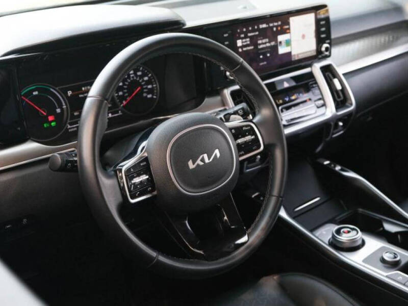 2022 Kia Sorento Hybrid S