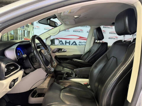 2020 Chrysler Pacifica Touring L