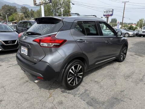 2019 Nissan Kicks SR