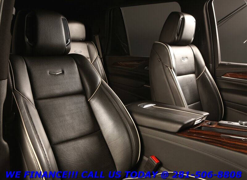 2023 Cadillac Escalade Premium Luxury