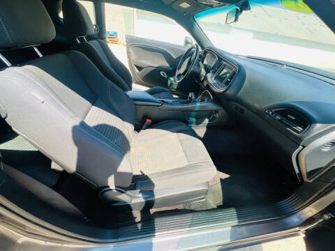 2018 Dodge Challenger SXT