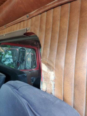 1973 Autocar Truck