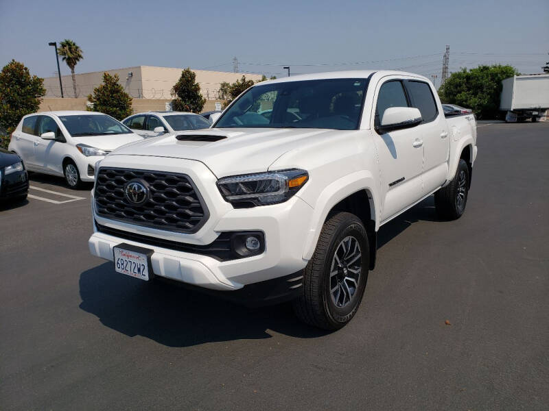 2020 Toyota Tacoma for sale at Auto Facil Club in Orange CA