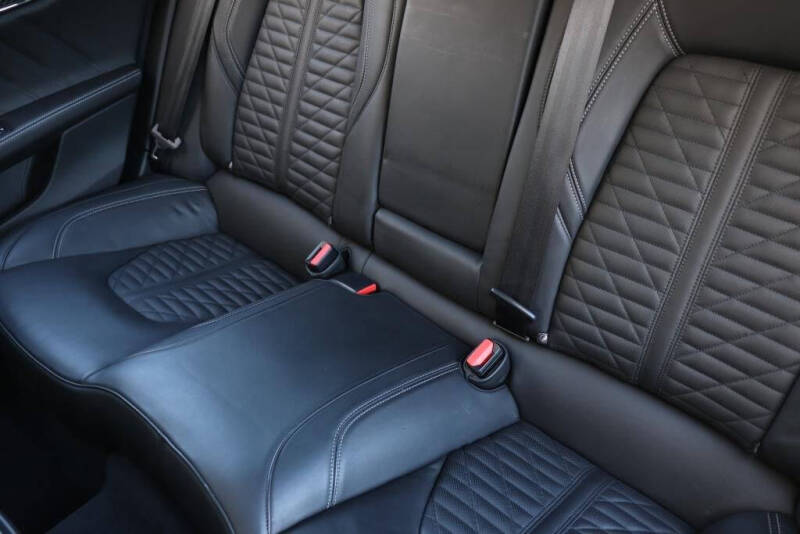 2022 Maserati Quattroporte Modena