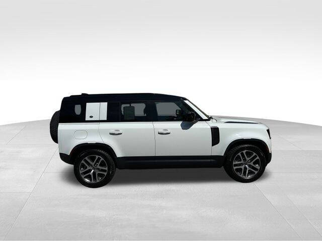 2020 Land Rover Defender 110 SE
