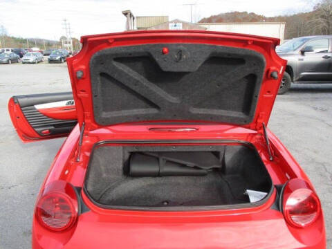 2004 Ford Thunderbird Deluxe