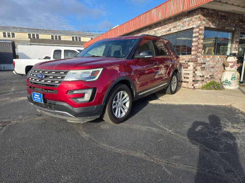 2017 Ford Explorer for sale at Select Auto Group in Clay Center KS