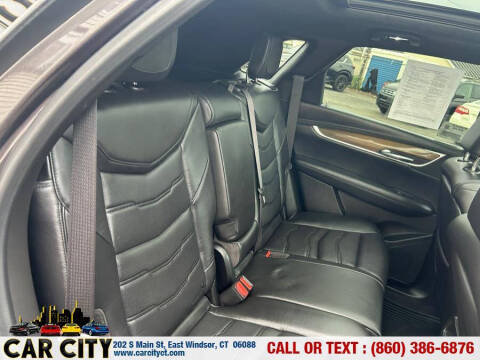 2017 Cadillac XT5 Platinum