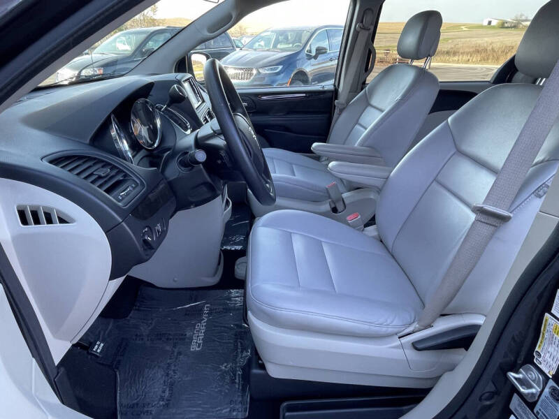 2016 Dodge Grand Caravan SE