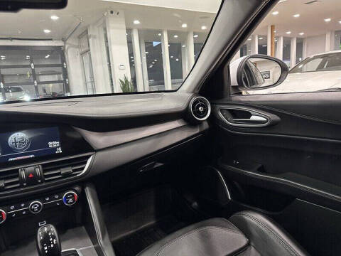 2018 Alfa Romeo Giulia Ti Sport