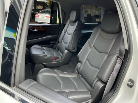 2017 Cadillac Escalade Premium Luxury