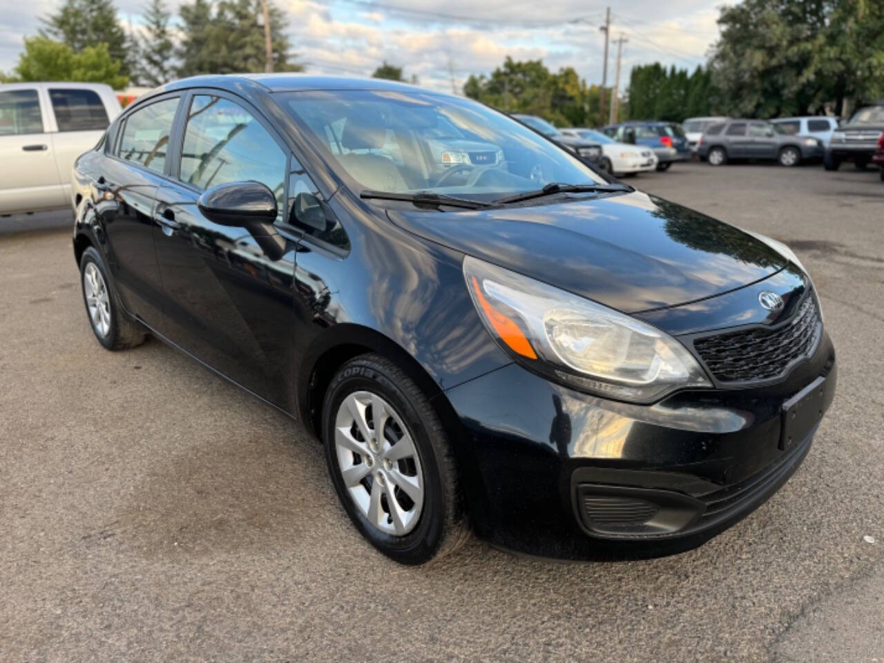 2014 Kia Rio for sale at Carz Connect LLC in Portland, OR