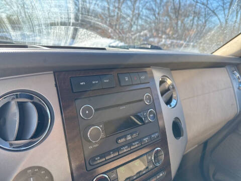 2014 Ford Expedition EL XLT