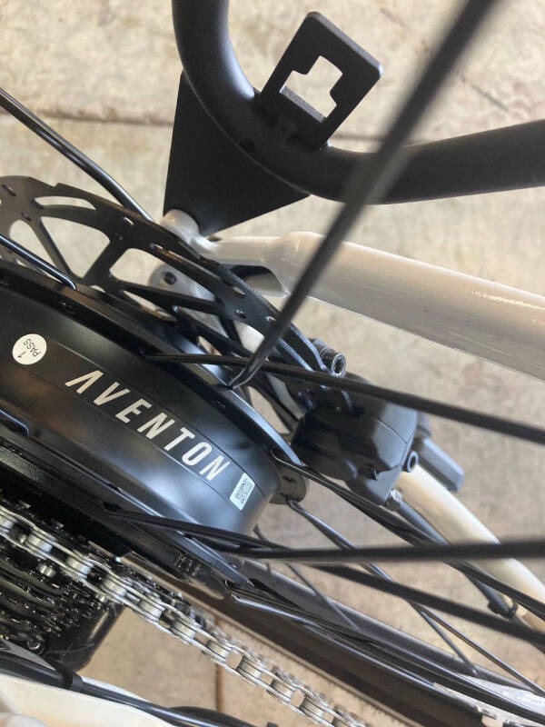 2024 Aventon Ll4f7123