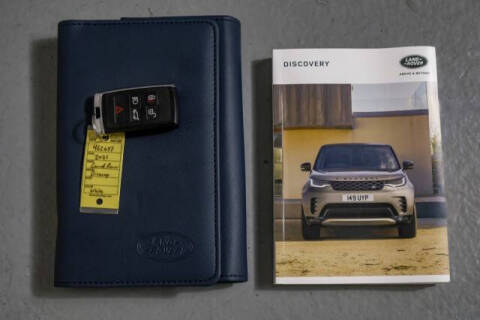 2021 Land Rover Discovery P300 S R-Dynamic