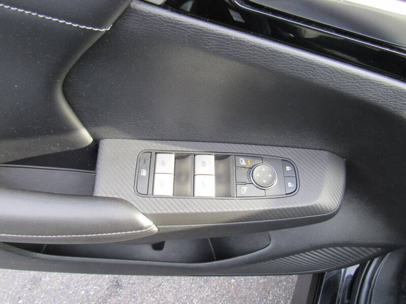 2022 Mitsubishi Outlander SE Launch Edition