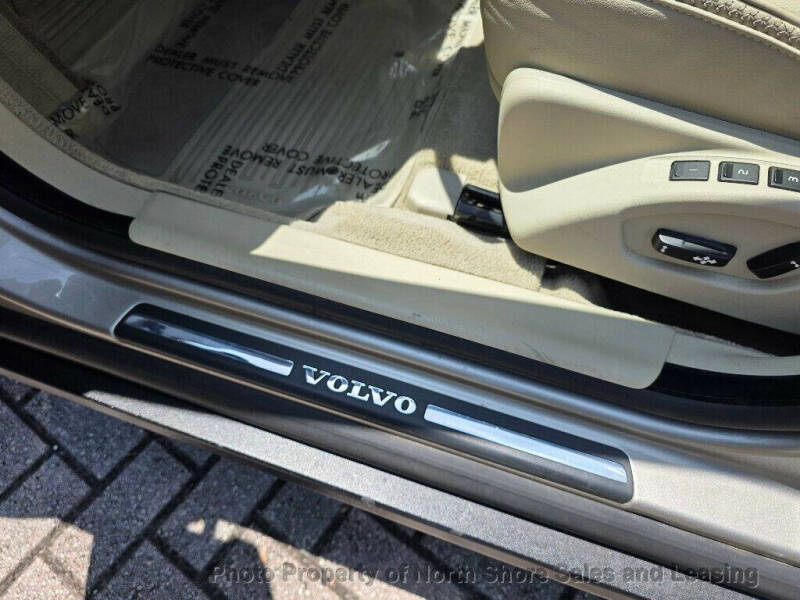 2015 Volvo XC70 T5 Drive-E Premier