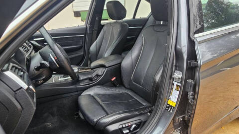 2017 BMW 3 Series 330i xDrive