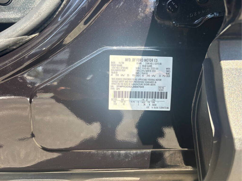 2020 Ford Edge SE