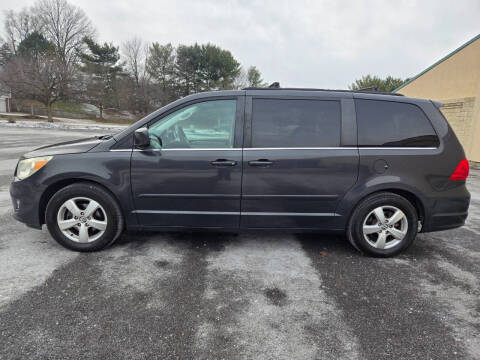 2011 Volkswagen Routan SEL