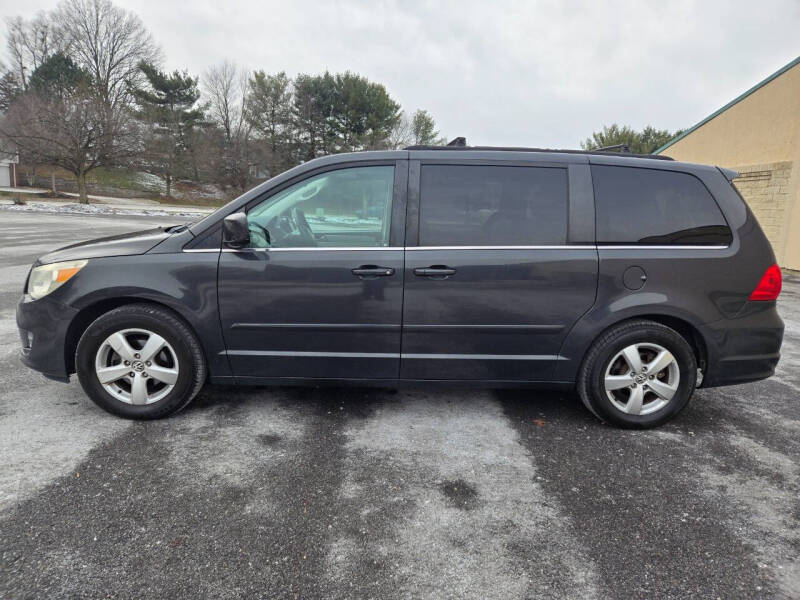 2011 Volkswagen Routan SEL