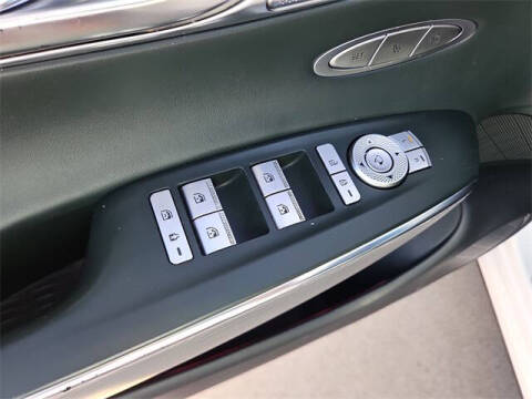 2022 Genesis GV70 2.5T Standard