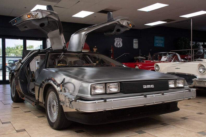 1981 DeLorean DMC-12
