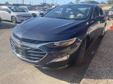 2020 Chevrolet Malibu for sale at Sam's Auto Sales in Houston TX