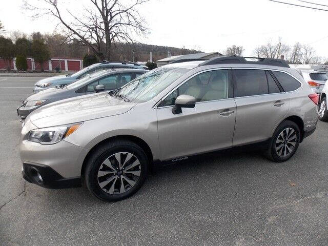 2017 Subaru Outback for sale at Bachettis Auto Sales in Sheffield MA