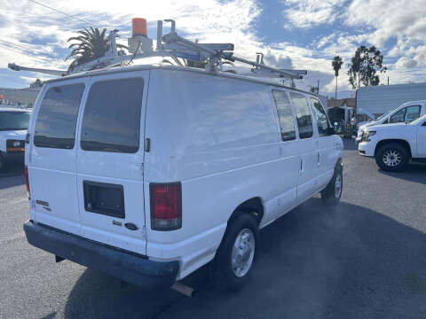 2014 Ford E-Series E-150