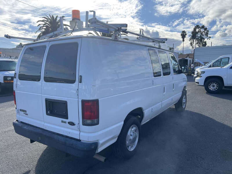 2014 Ford E-Series E-150