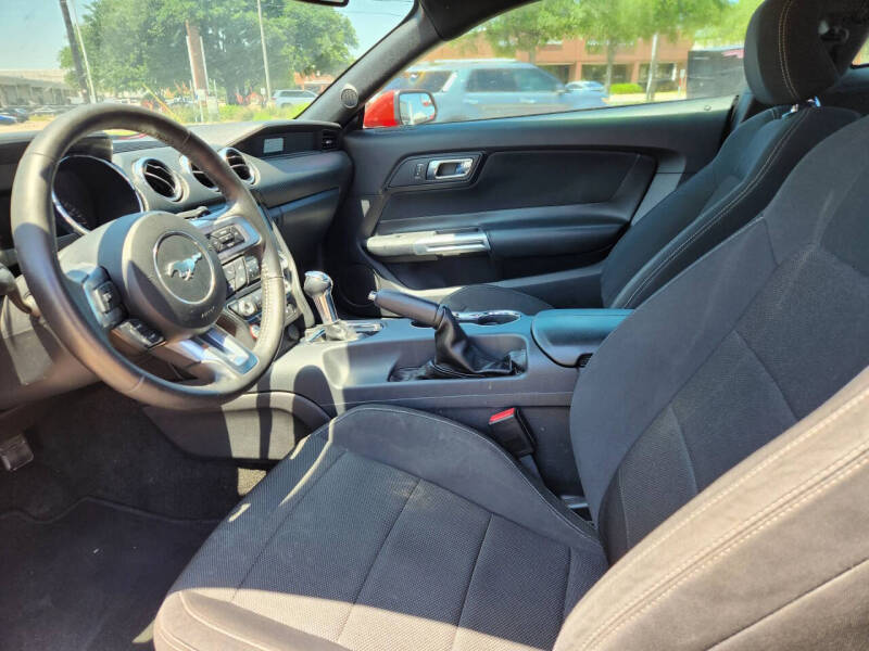 2015 Ford Mustang V6