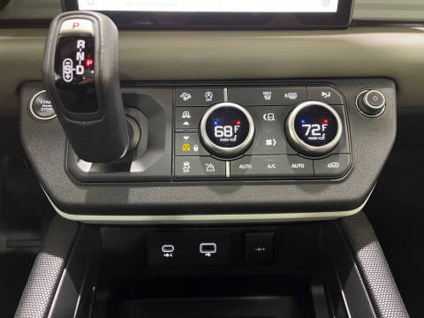 2022 Land Rover Defender 90 X-Dynamic HSE