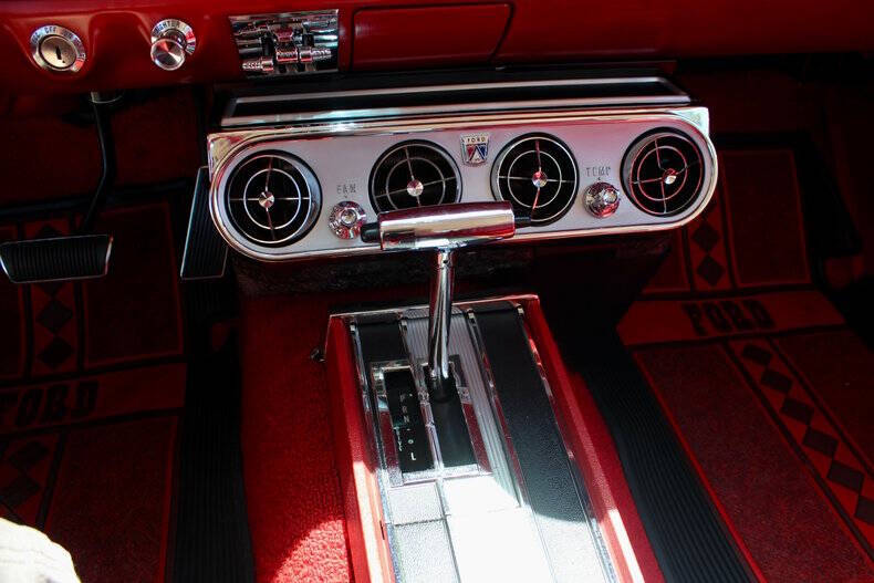 1965 Ford Mustang