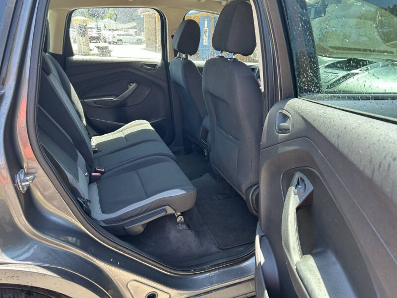 2014 Ford Escape S