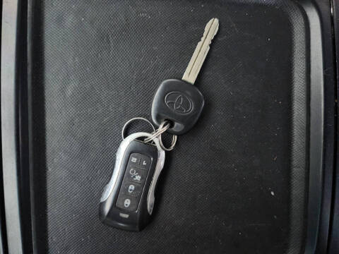 2017 Toyota Sienna LE 7-Passenger