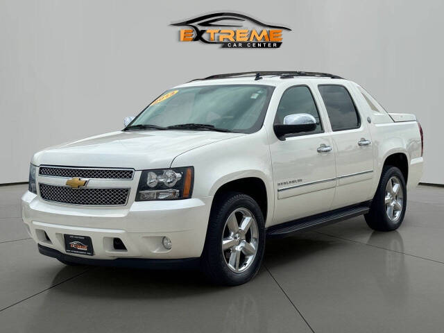 2013 Chevrolet Avalanche for sale at Extreme Car Center in Detroit, MI