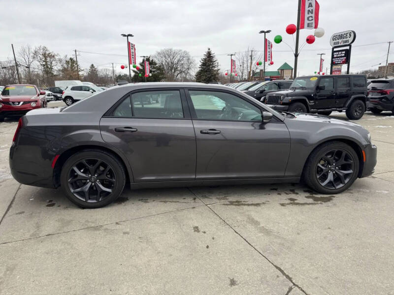 2023 Chrysler 300 S V6