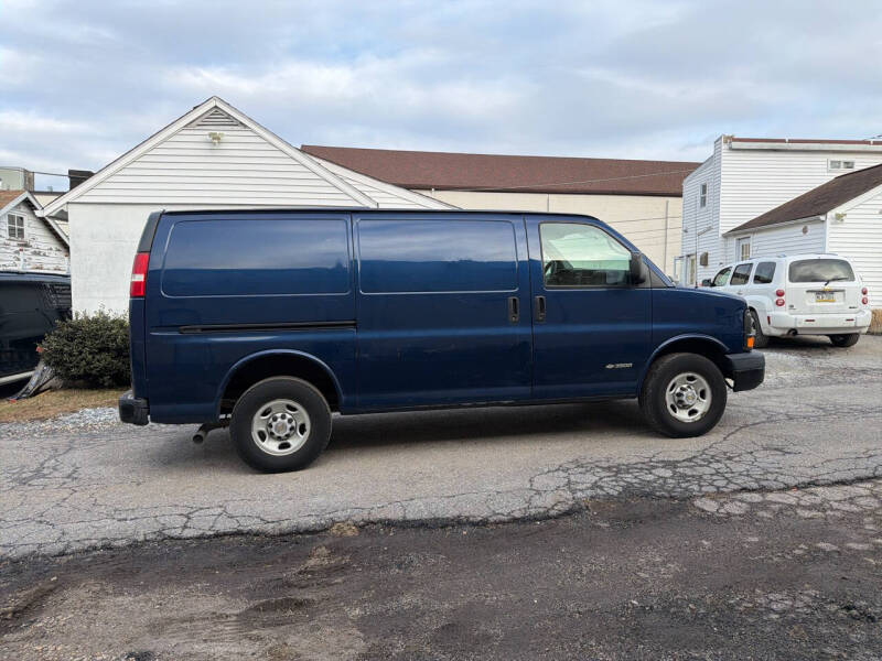 2004 Chevrolet Express 3500