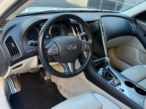 2016 Infiniti Q50 Red Sport 400