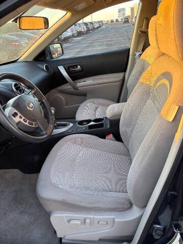 2013 Nissan Rogue SV