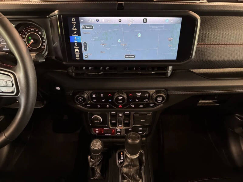 2024 Jeep Gladiator