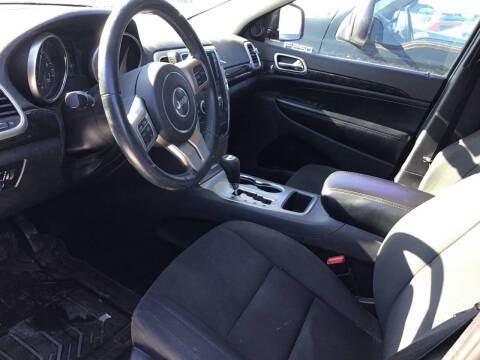 2012 Jeep Grand Cherokee Laredo