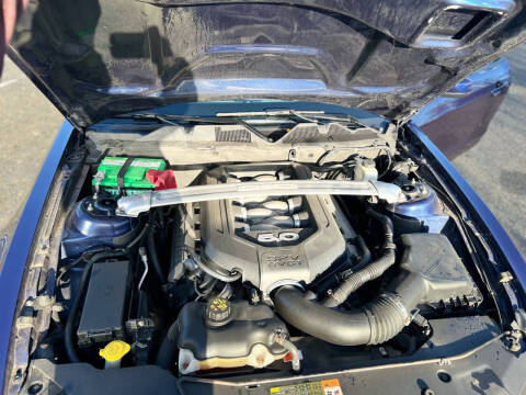 2012 Ford Mustang GT Premium