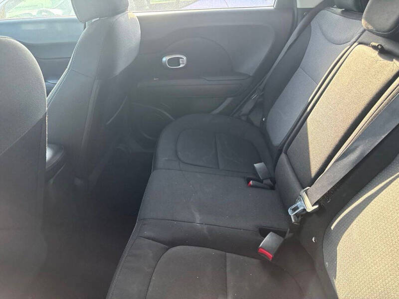 2019 Kia Soul +