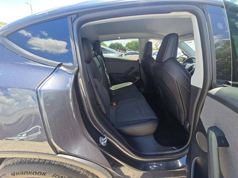 2026 Tesla Model Y Premium