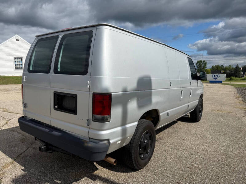 2011 Ford E-Series E-250